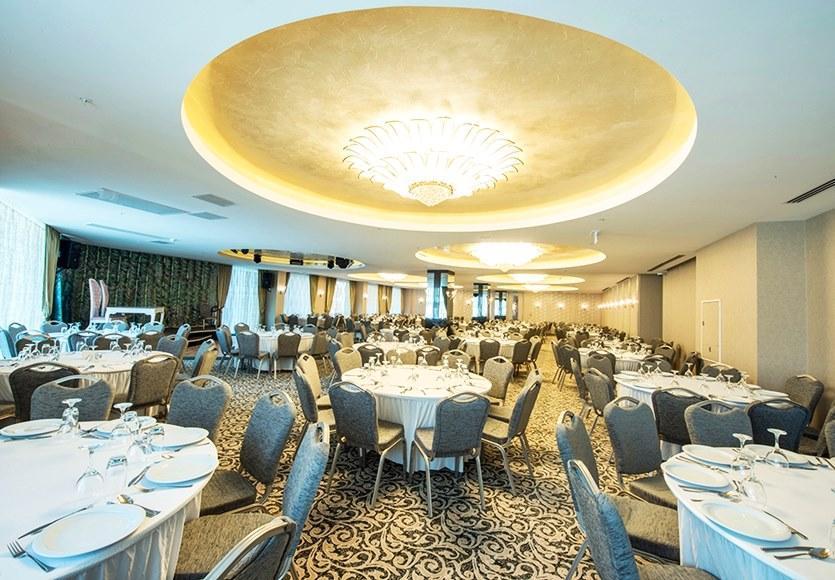 Ramada By Wyndham Gemli̇K Hotel Gemlik Екстериор снимка